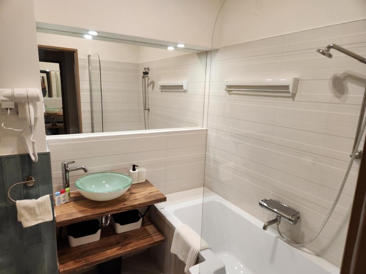 Apartman 18 Aparthotel Debrecen Luaran gambar